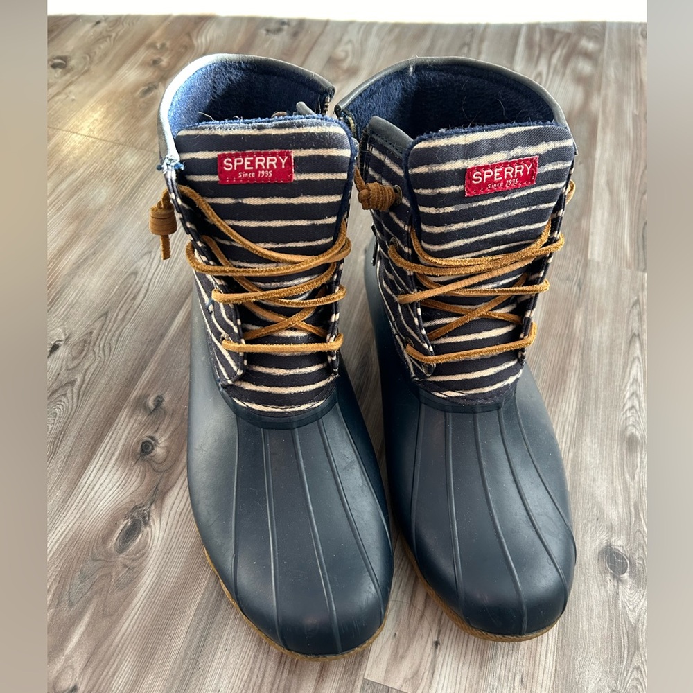 Sperry Navy and Tan Waterproof Boots